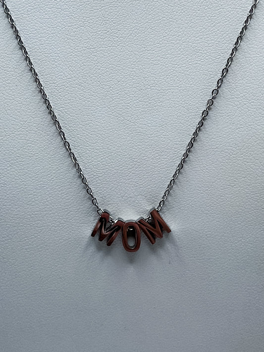 MOM NECKLACE