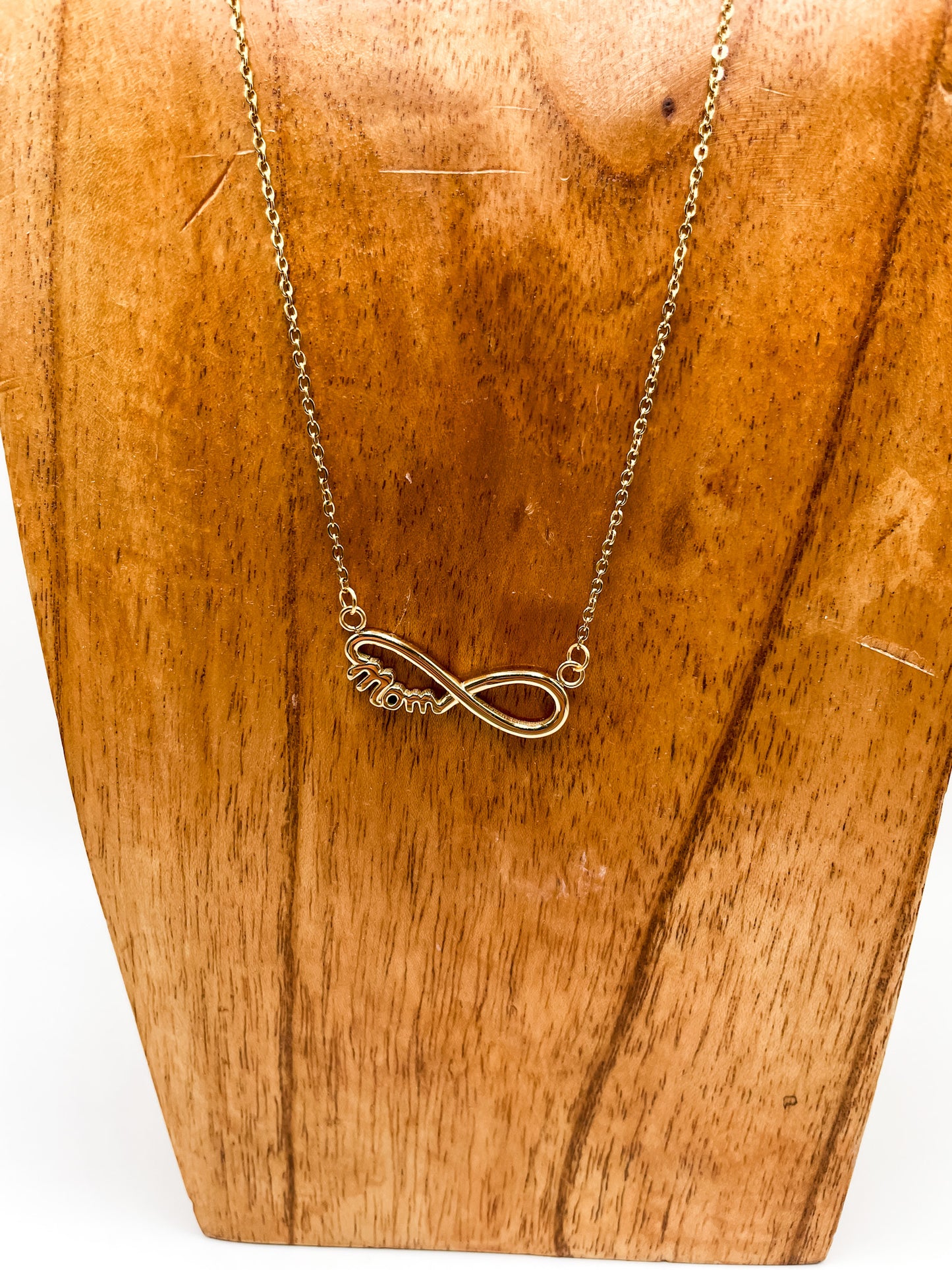 INFINITY MOM NECKLACE