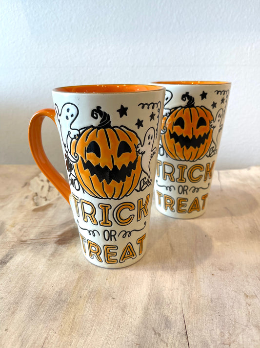 TRICK OR TREAT MUG