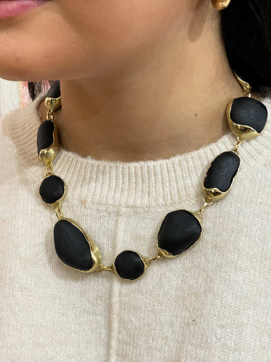 ATHENA BLACK NECKLACE