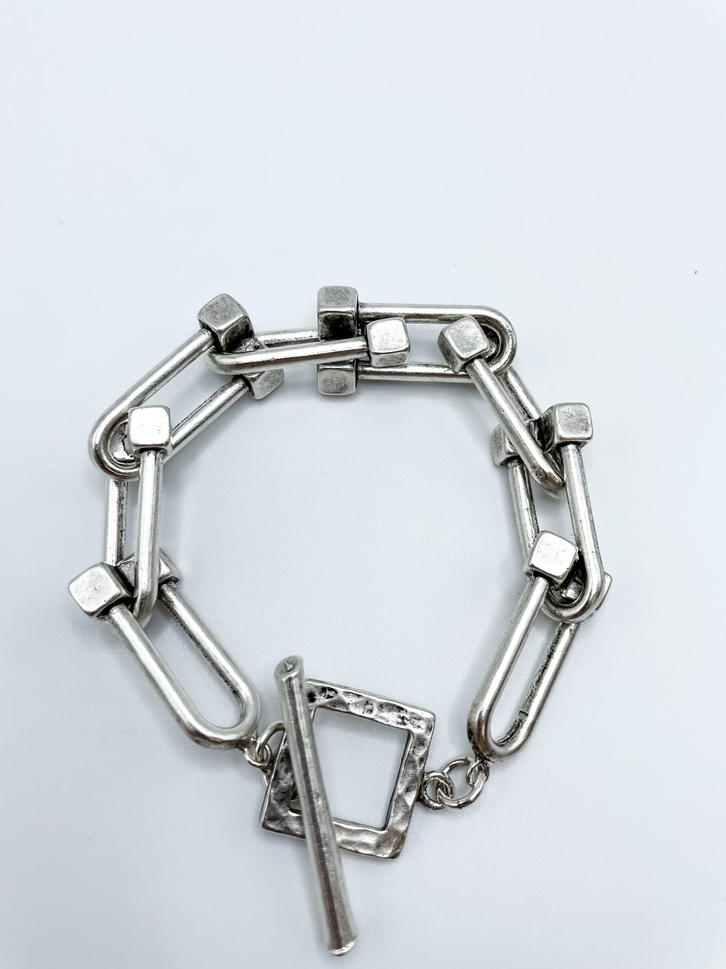EVELYN BRACELET