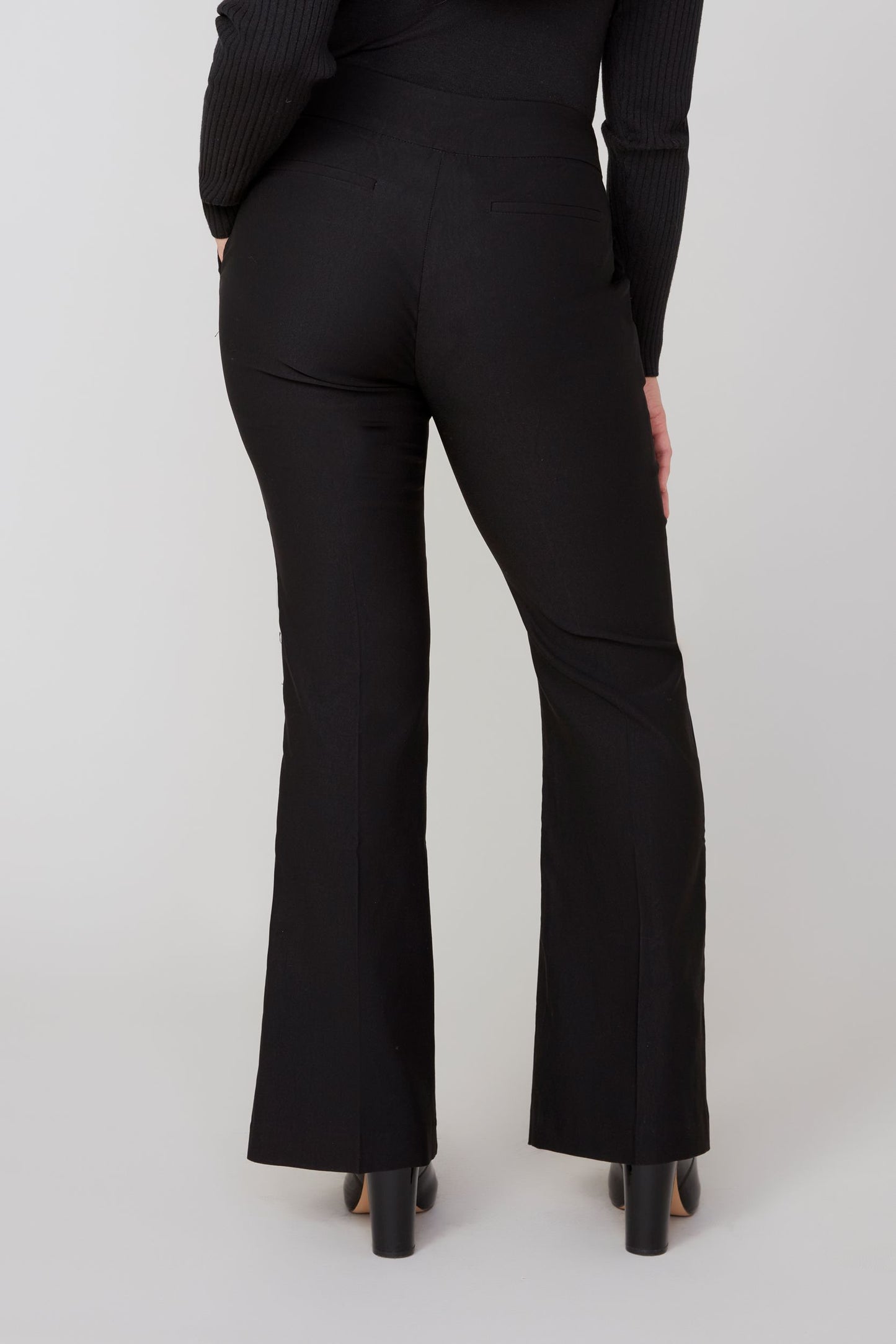 ELIANA BLACK PANT