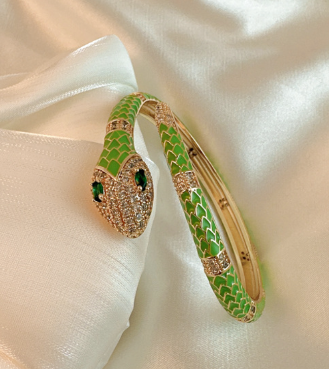 FELICIA BRACELET