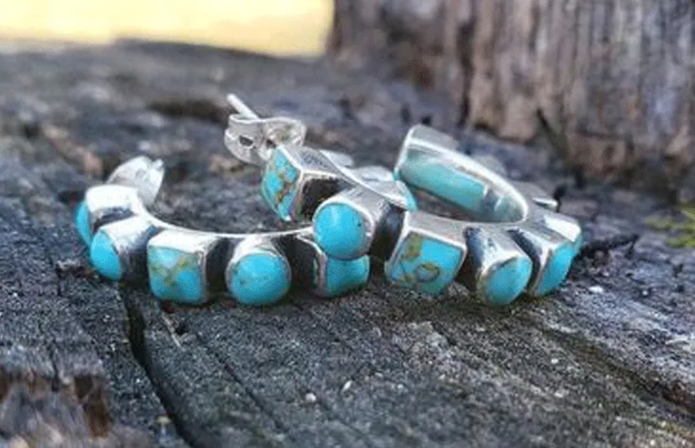 LENCHA EARRING