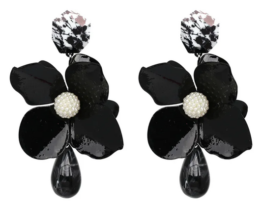 LINDA EARRING