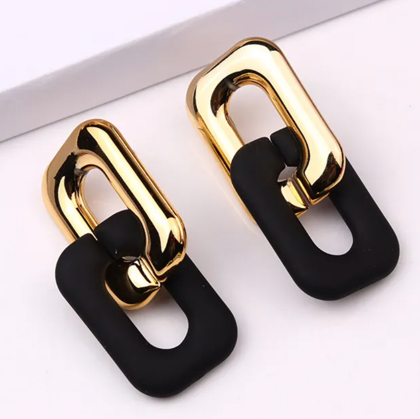 RUFINA EARRING