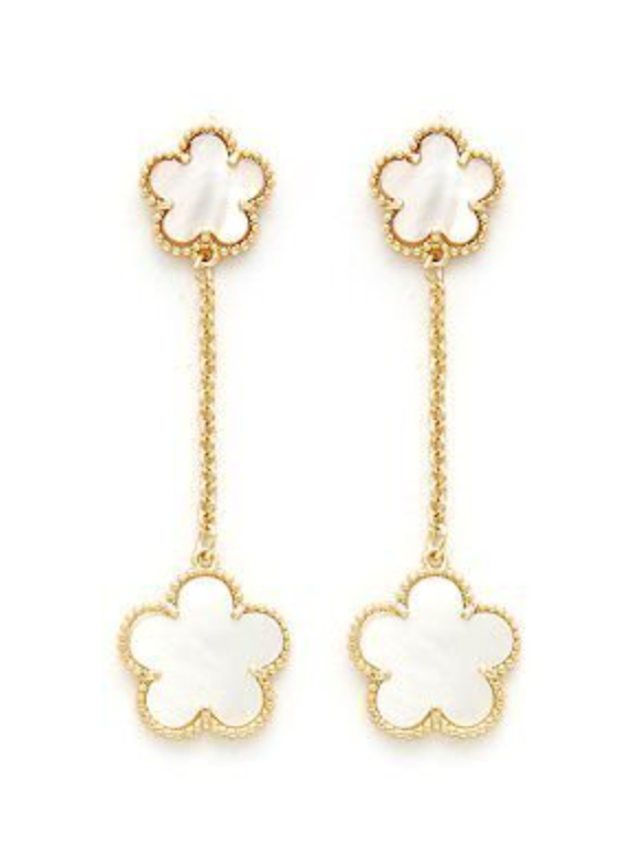 BRIGITTA PEARL EARRING