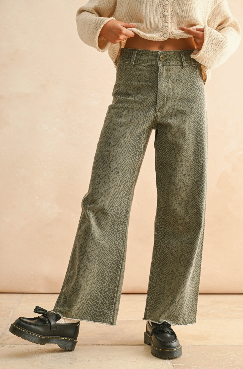 RESHAYE SNAKE JEANS