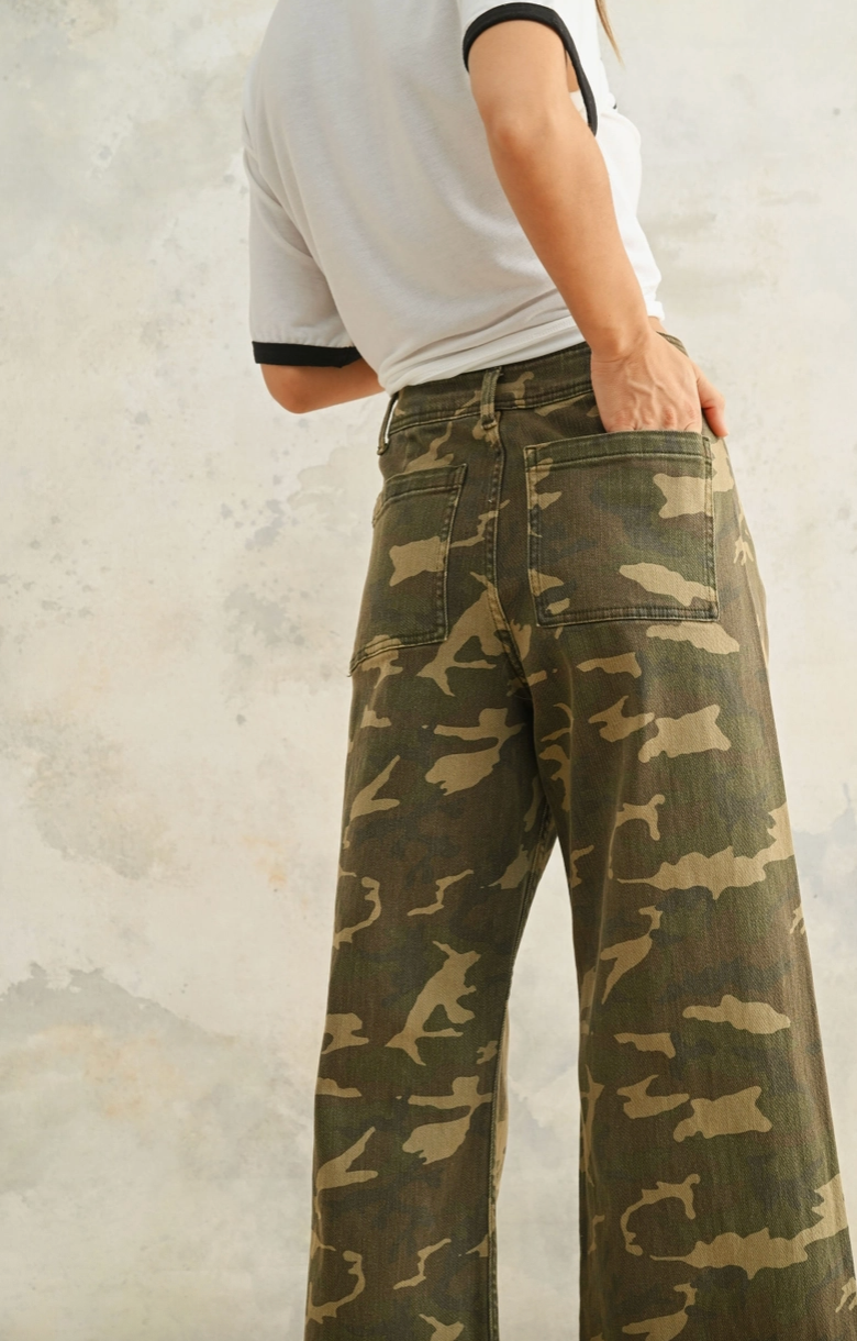 RESHAYE CAMO JEANS