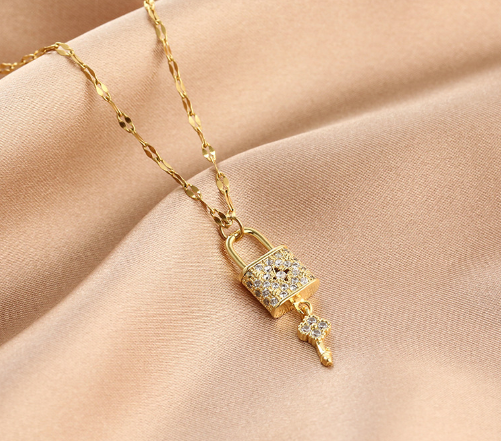 MARGARET NECKLACE