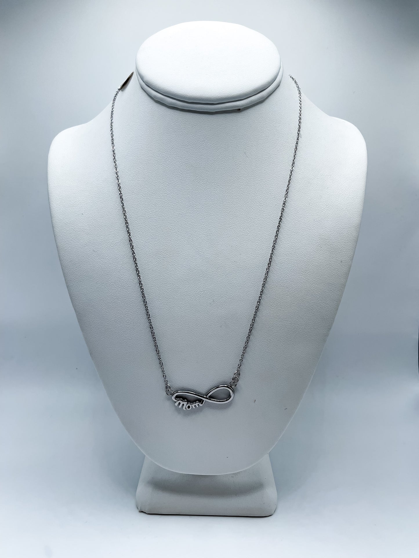 INFINITY MOM NECKLACE