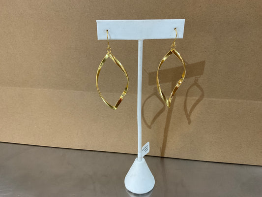 PITTER PATTER EARRING