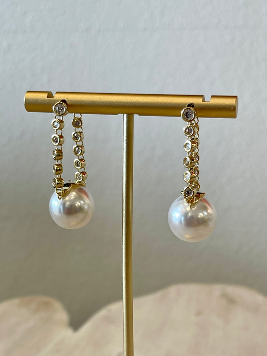 PEARLY EARRINGS