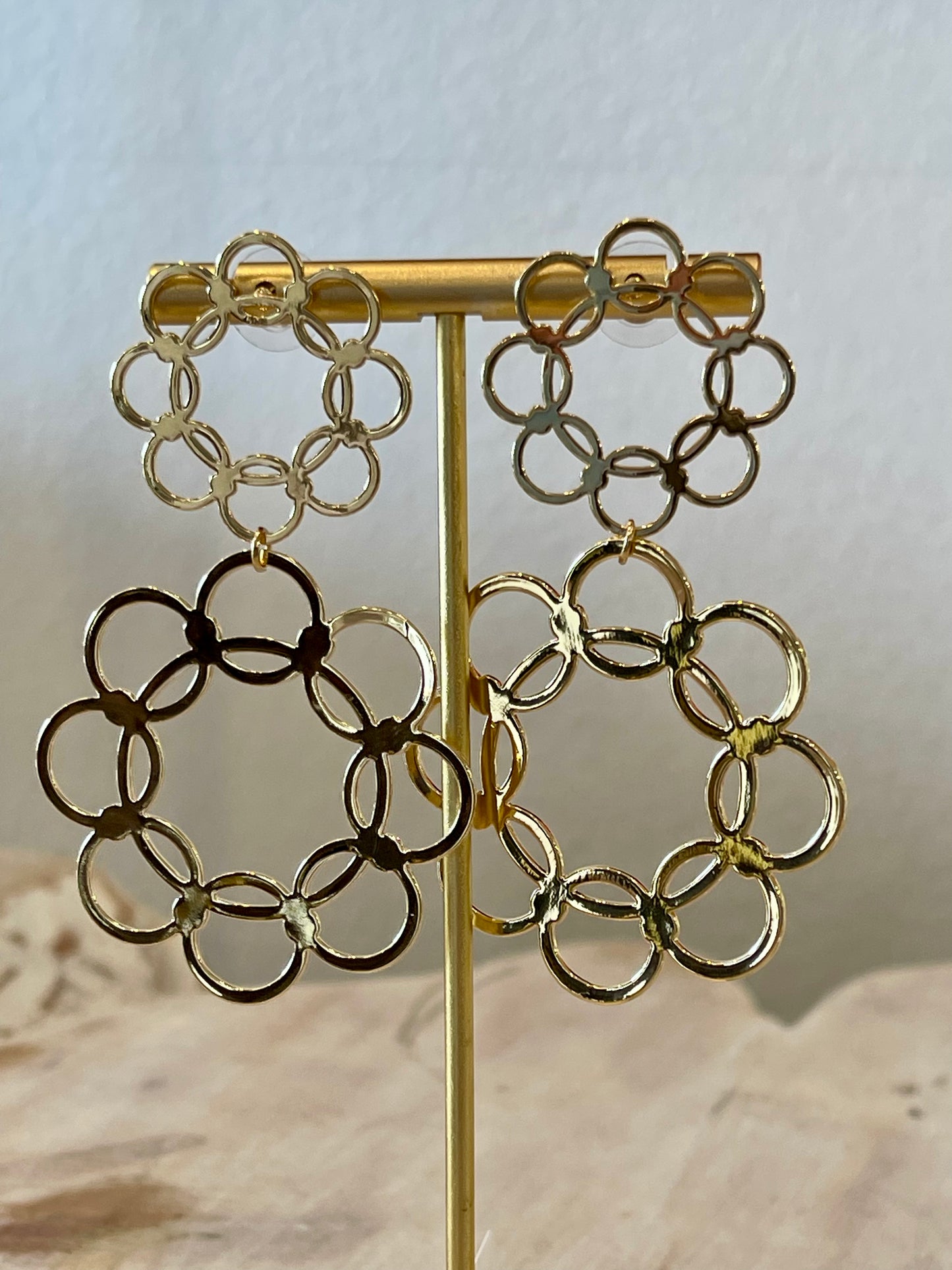 CIRCLE HOOPS