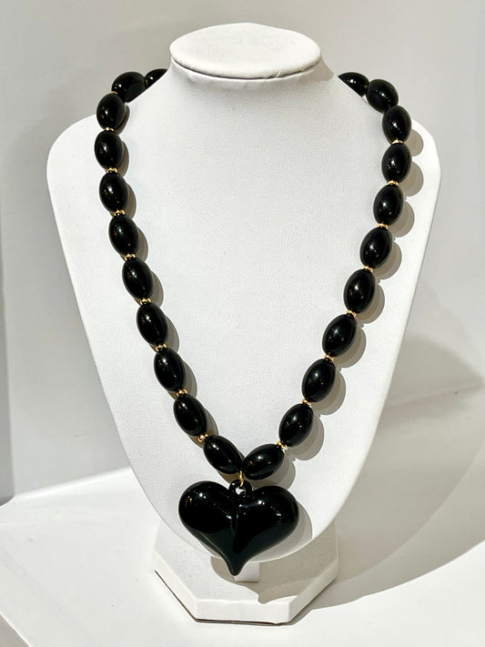 ROXIE BLACK NECKLACE
