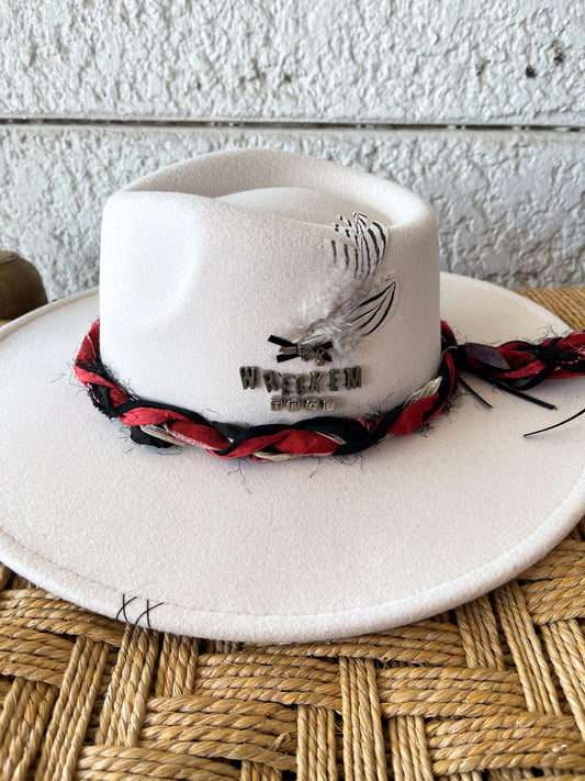 WRECK 'EM TECH WESTERN HAT