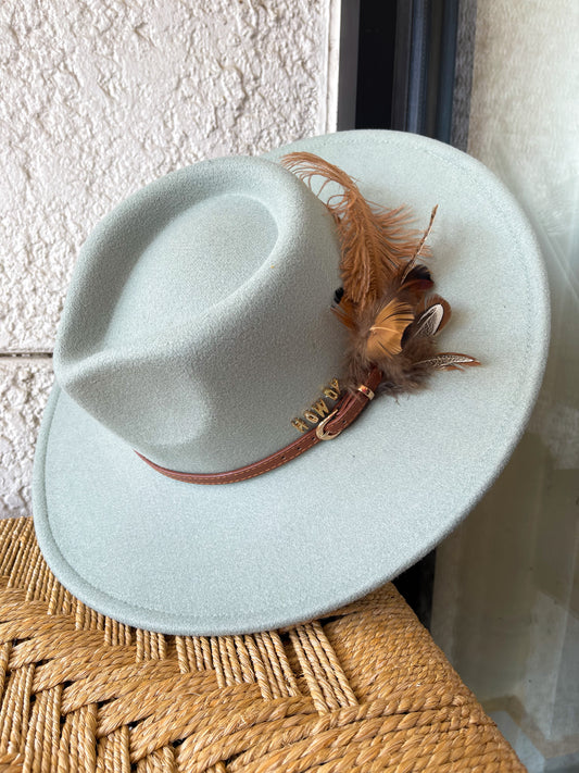 HOWDY WESTERN HAT