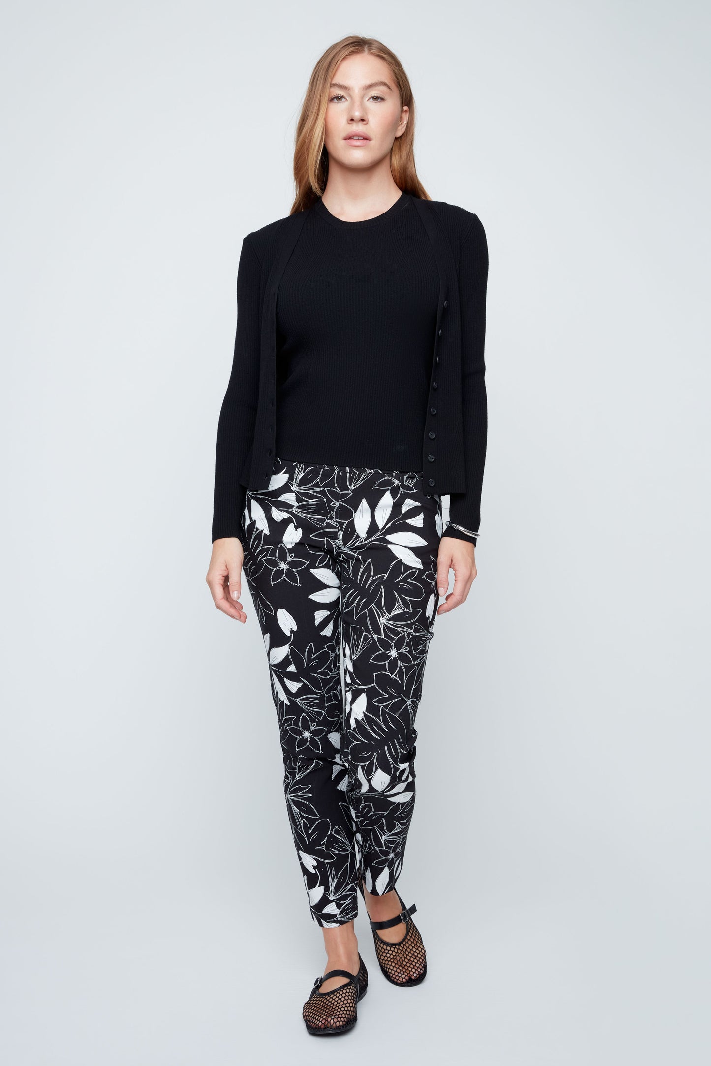 INAYA SWEATER