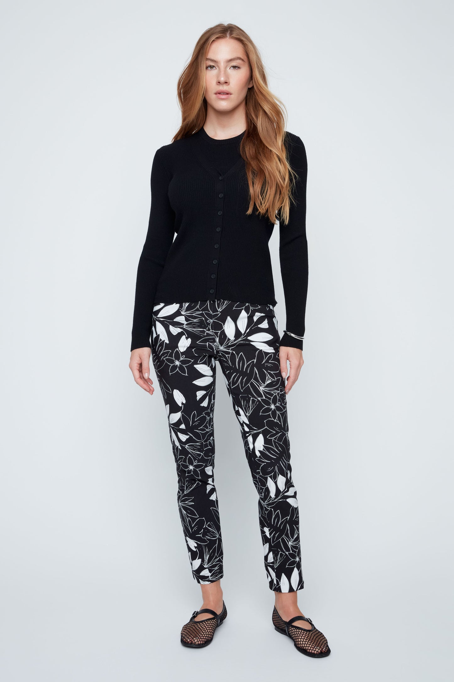 INAYA SWEATER