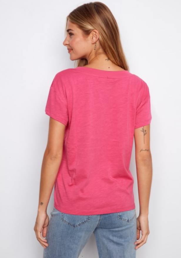 EVERLEE FUCHSIA TEE