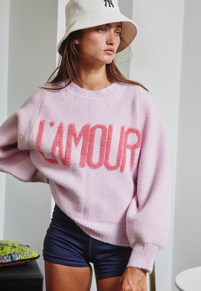 L'AMOUR SWEATER