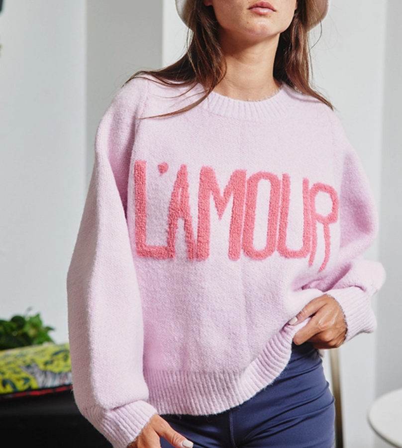 L'AMOUR SWEATER